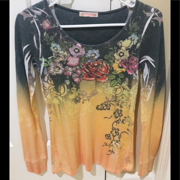 Ed Hardy Tops - 🎉HOST/PIC/ED HARDY BEAUTIFUL MULTICOLORED🆕🌸